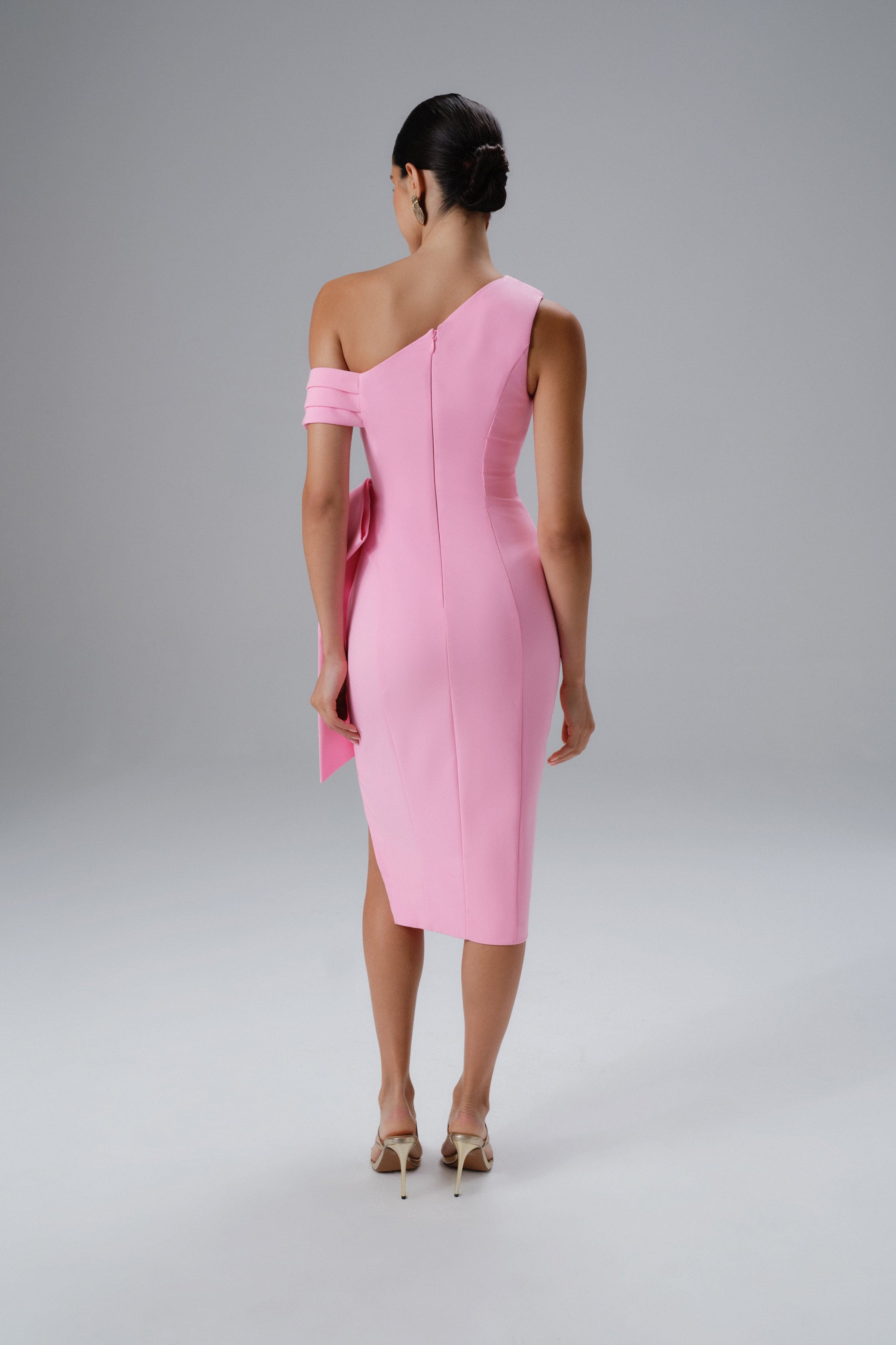 HONEY One Shoulder Pleated Bow Midi Dress in Pink